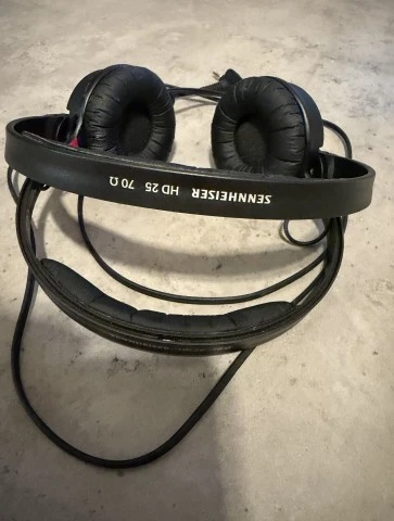 Sennheiser HD 25