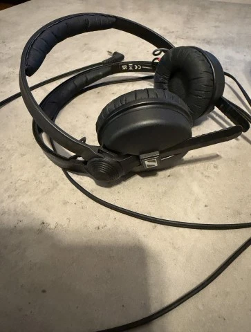 Sennheiser HD 25