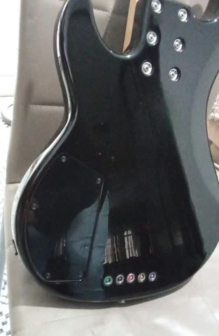 G&amp;L L-2500