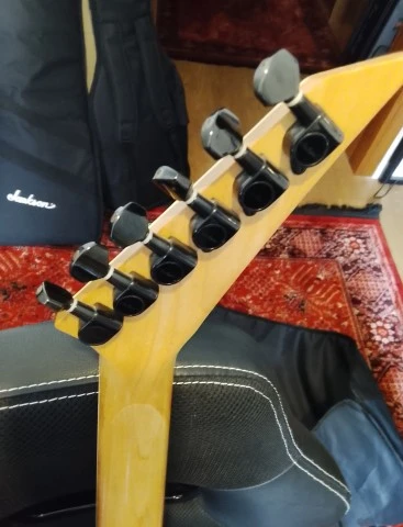 Jackson DKMG (Dinky) made in Japan with EMG pickups