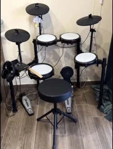 Alesis Nitro Max Electronic Kit
