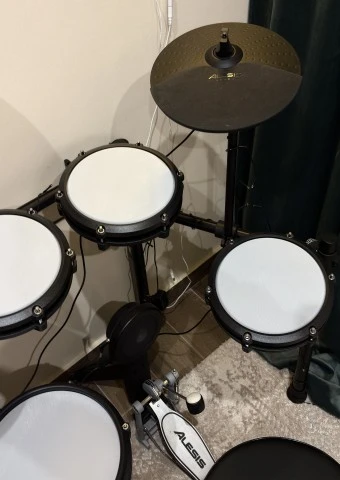 Alesis Nitro Max Electronic Kit