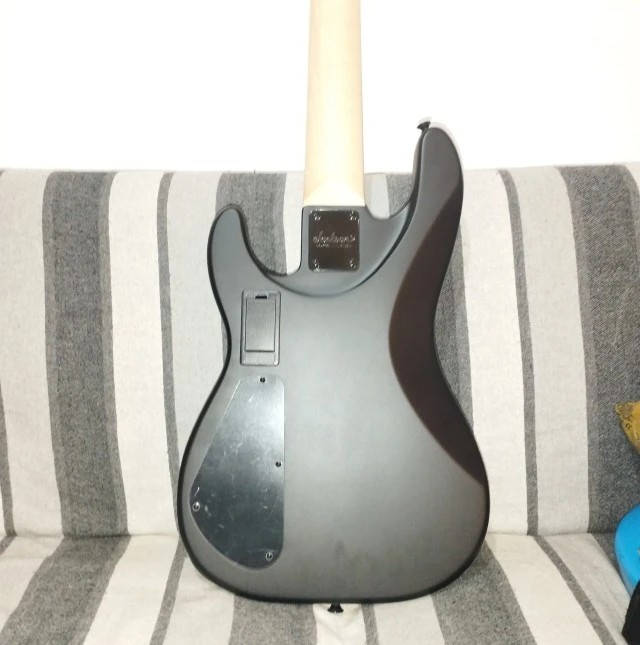 Jackson David Ellefson CBX V