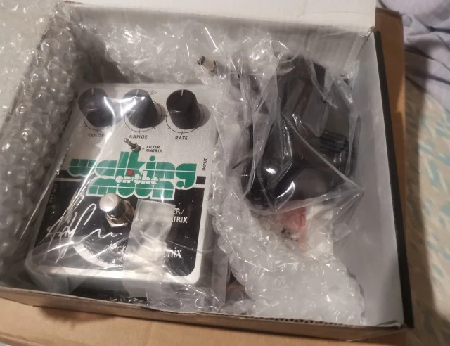 Electro-Harmonix Walking on the Moon