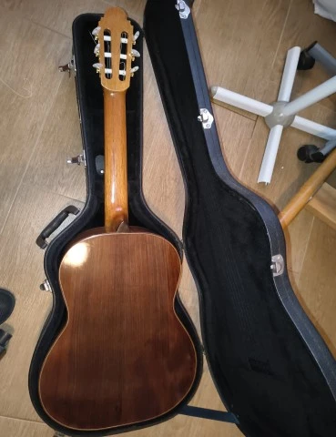 Handmade Χειροποίητη κιθάρα