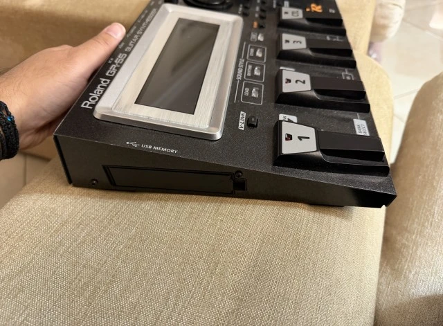 Roland GR-55