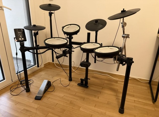 Roland TD-1DMK