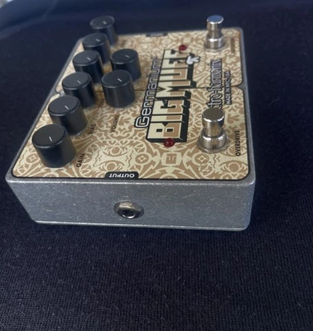 Electro Harmonix Big Muff 4