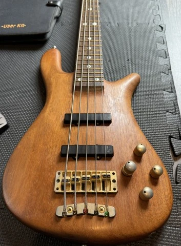 Warwick Streamer Stage II 5χορδο – 2008 – Γερμανίας