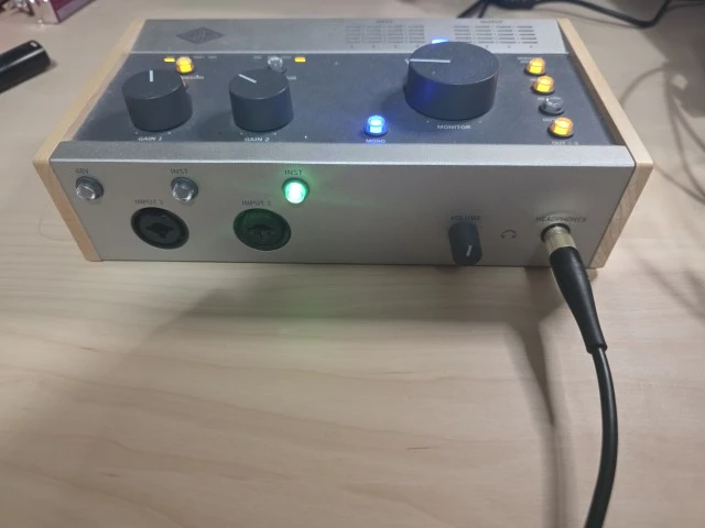 Universal Audio Volt 476