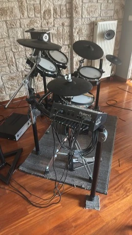Roland TD-12