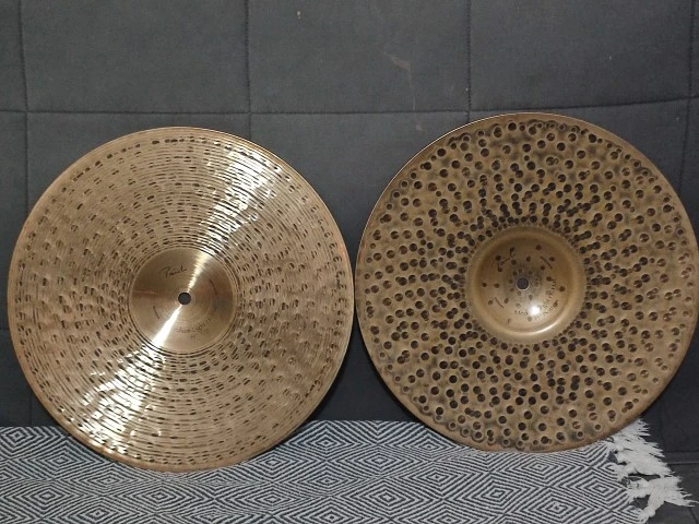 Paiste Traditional Medium Light Hi-Hat 14"