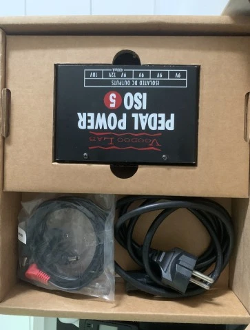 Voodoo Lab ISO 5 Pedal Power Supply