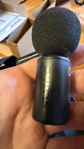 Shure MV88+