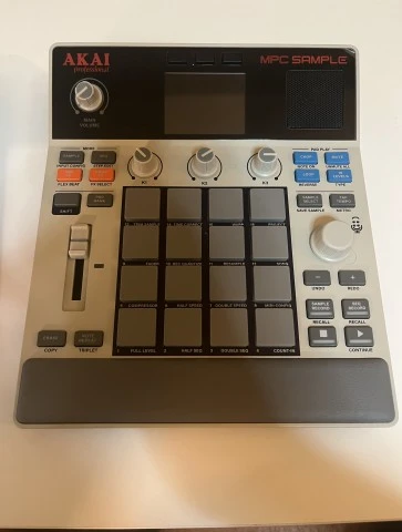 Akai Professional MPC SAMPLE (2026)