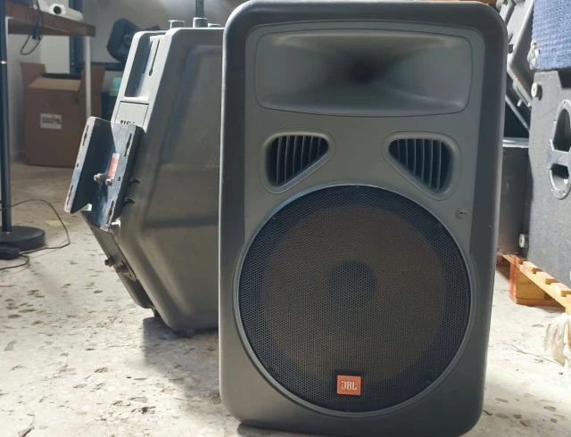 JBL EON Power 15