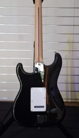 Fender Stratocaster