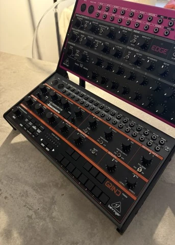 Behringer Grind + Edge