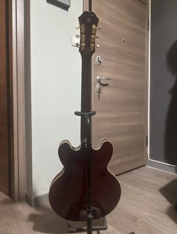 Epiphone Riviera