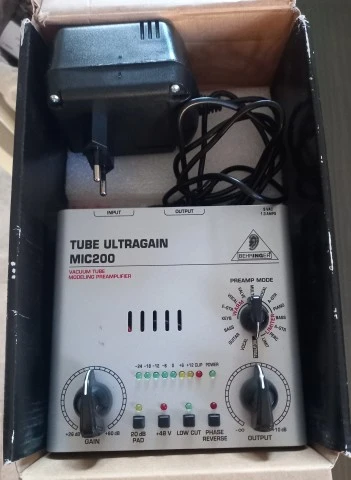 Behringer Tube Ultragain Mic200