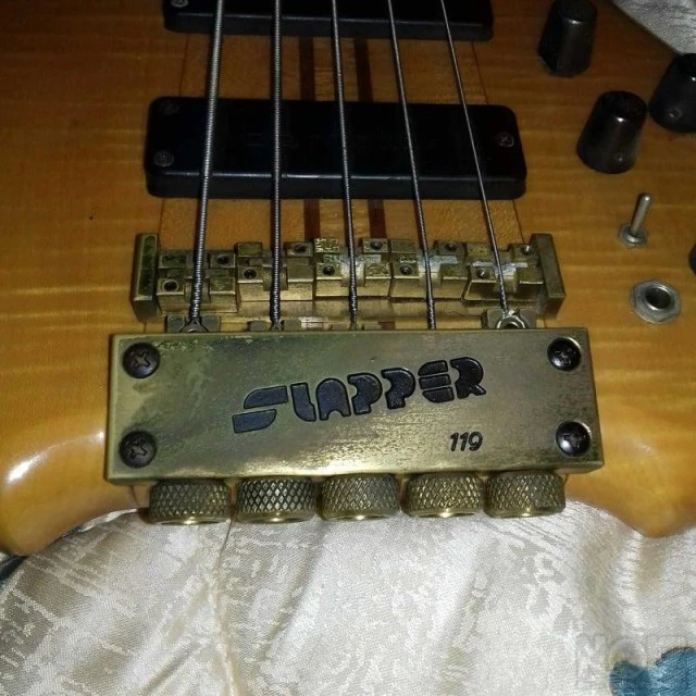 Clover Slapper 2 5 string 80's