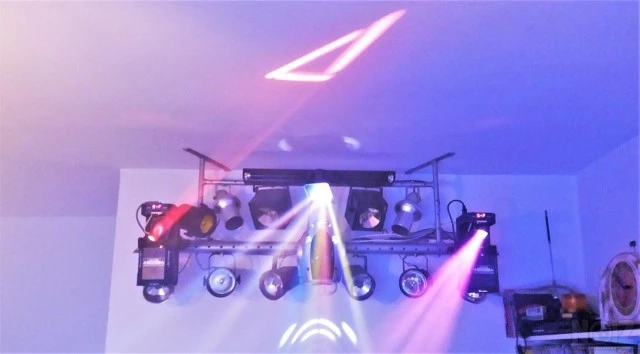 American DJ Pocket Scan Light