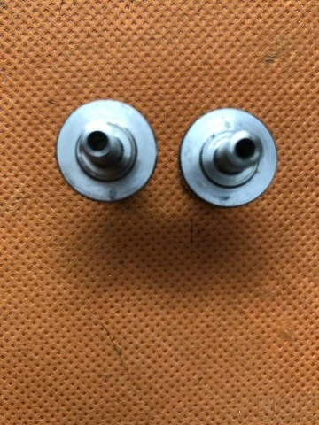 GIBSON Les Paul Bridge Post Studs Chrome