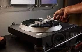 Πικάπ Direct Drive Denon DP-3000NE