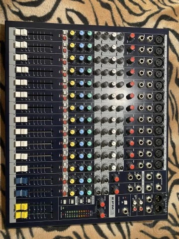 Soundcraft EPM12