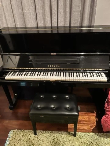 Yamaha U1