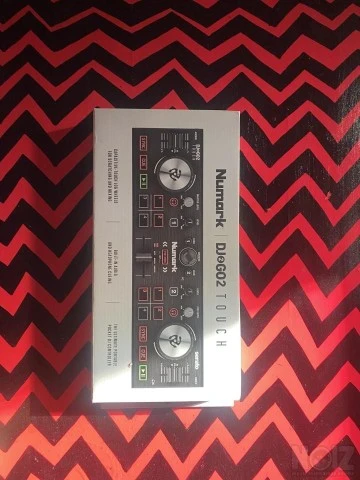 Numark Dj2go2 touch