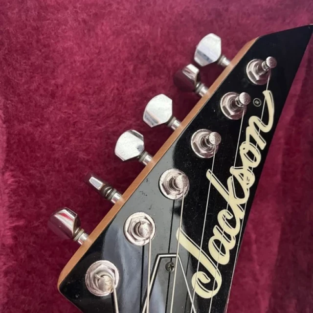 Jackson Flying V