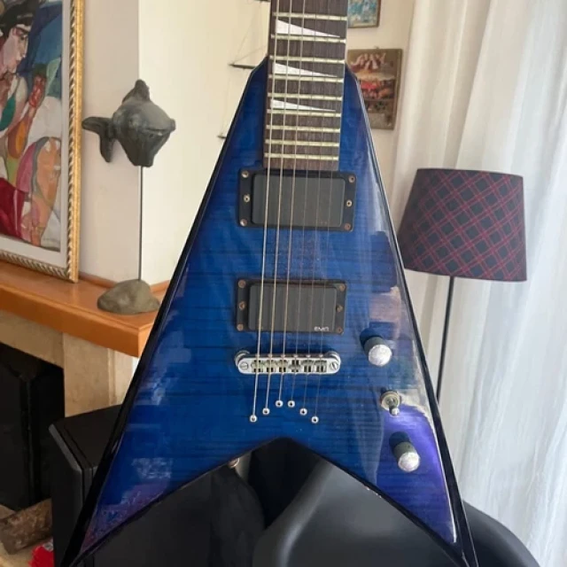 Jackson Flying V