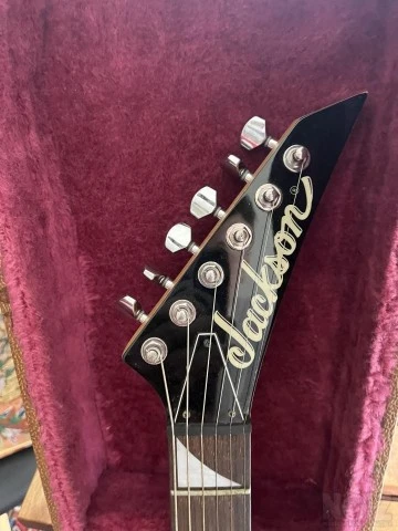 Jackson Flying V