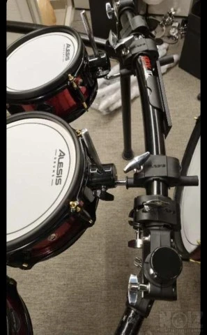 Alesis strike pro edition