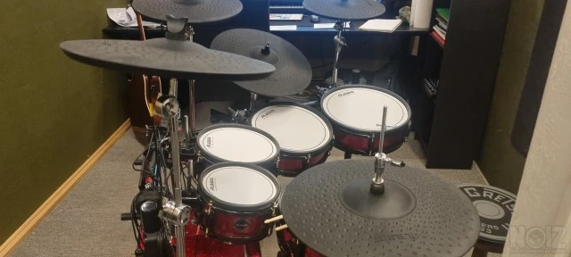 Alesis strike pro edition