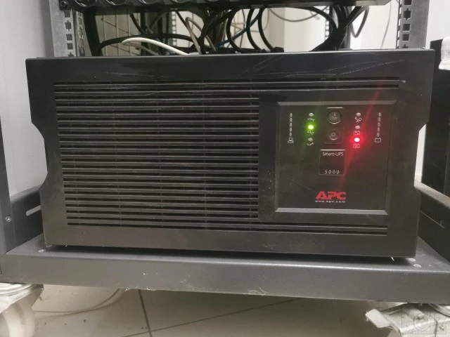 APC UPS Smart 5000
