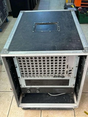 Soundcraft Vi Stagebox 64 in/32out with 