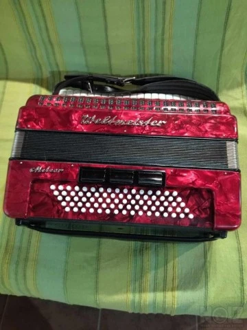 ΑΚΟΡΝΤΕΟΝ Accordion Weltmeister Meteor 8