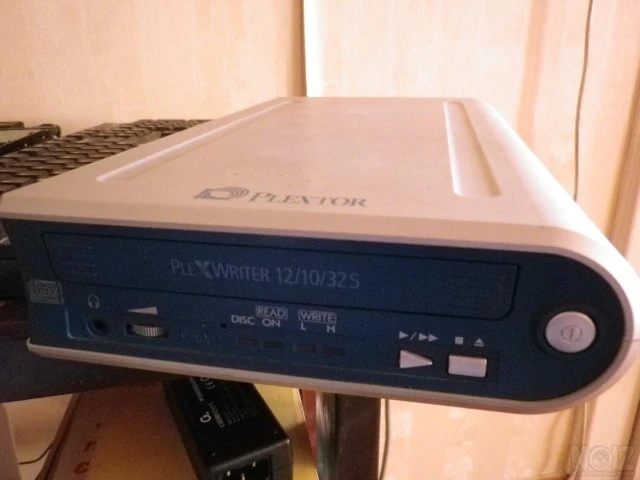 Plextor Plexwriter 12/10/32S