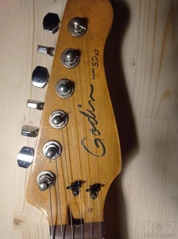 Godin SDxt Ηλεκτρική κιθάρα
