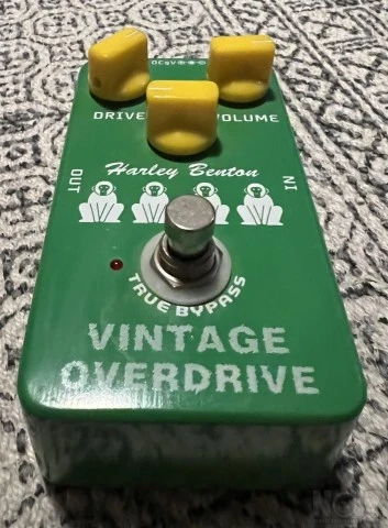 Behringer V-Tone + Harley Benton Overdri