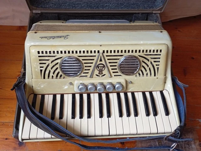 Frontalini ακορντεόν 80bass Italy