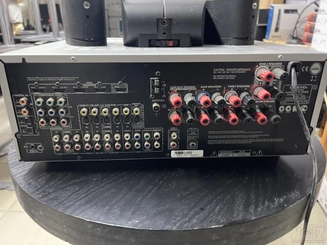 Bose Acoustimass 10 + Onkyo amp
