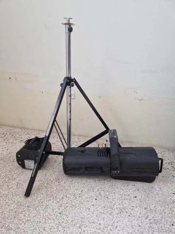 DTS Moon 1200 Followspot (κανόνι)