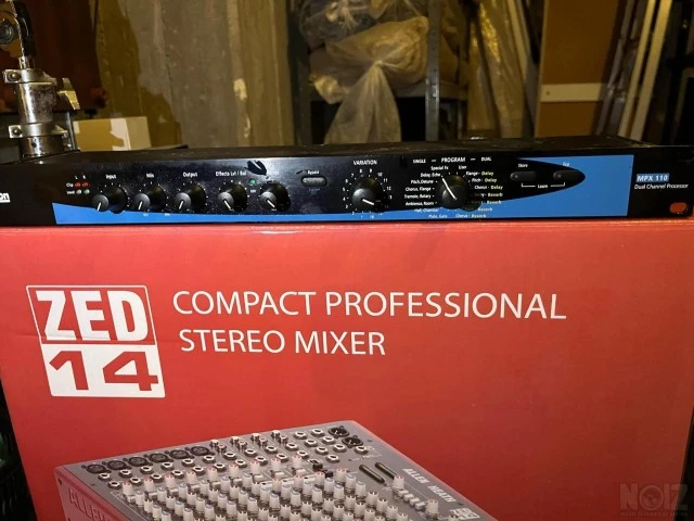 Κονσόλα ALLEN HEATH ZED 14 - θήκη RockBa