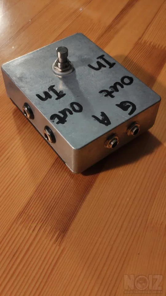 A/B LOOPER PEDAL (ιδιοκατασκευή)
