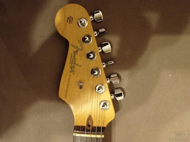 Fender Stratocaster Left-handed+ case