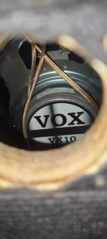 Καμπίνα 1Χ10 με ηχείο Vox VX10