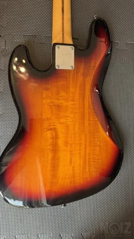 Squier Jazz Vintage Modified Αταστο 4χορ